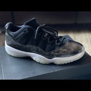 Air Jordan 11 Retro Low